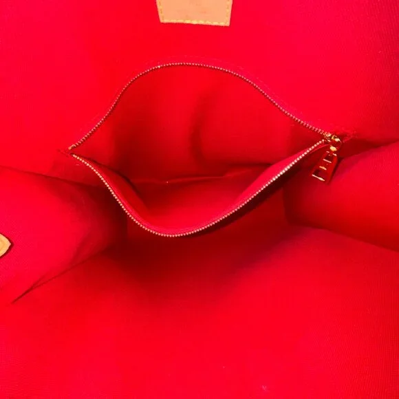 Louis Vuitton Monogram Tote - Picture 5 of 8